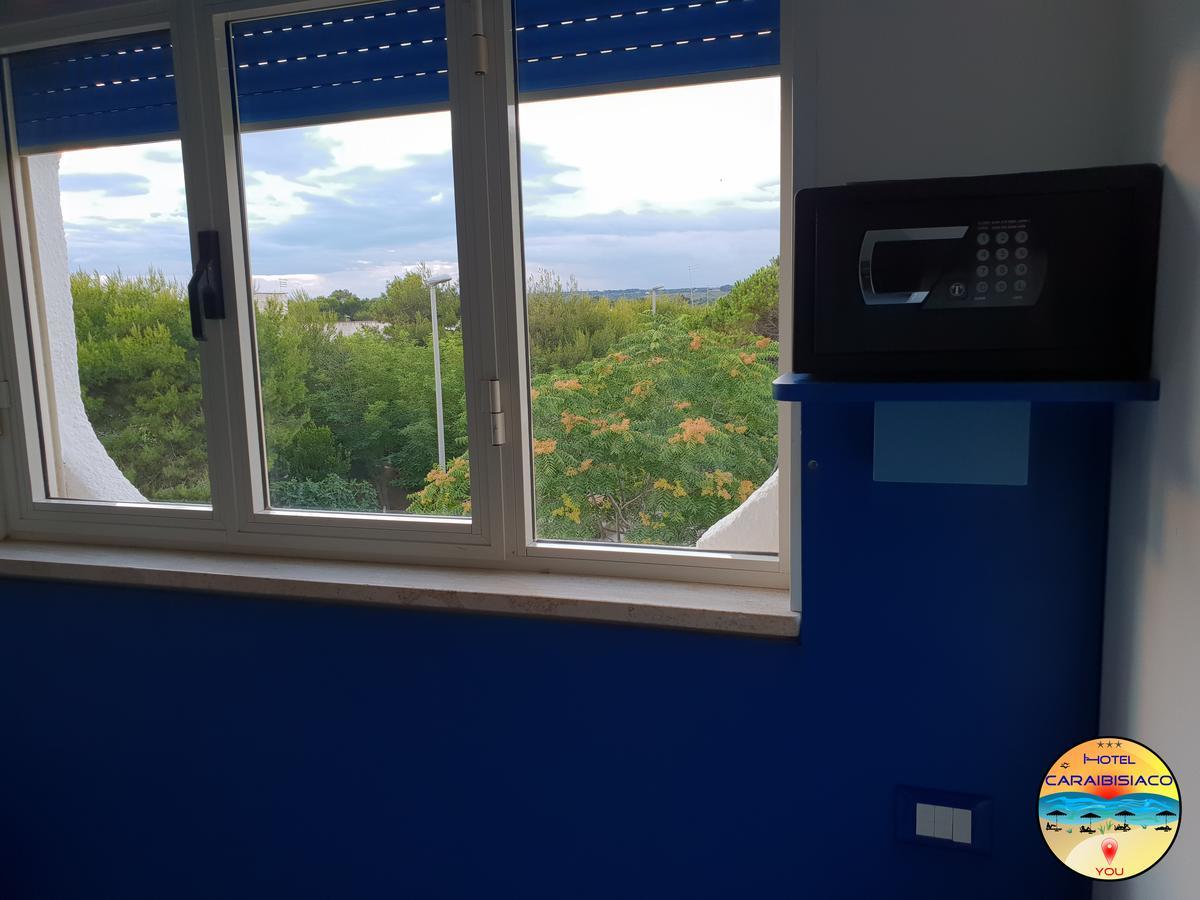 Hotel Caraibisiaco Sul Mare San Pietro in Bevagna Kültér fotó