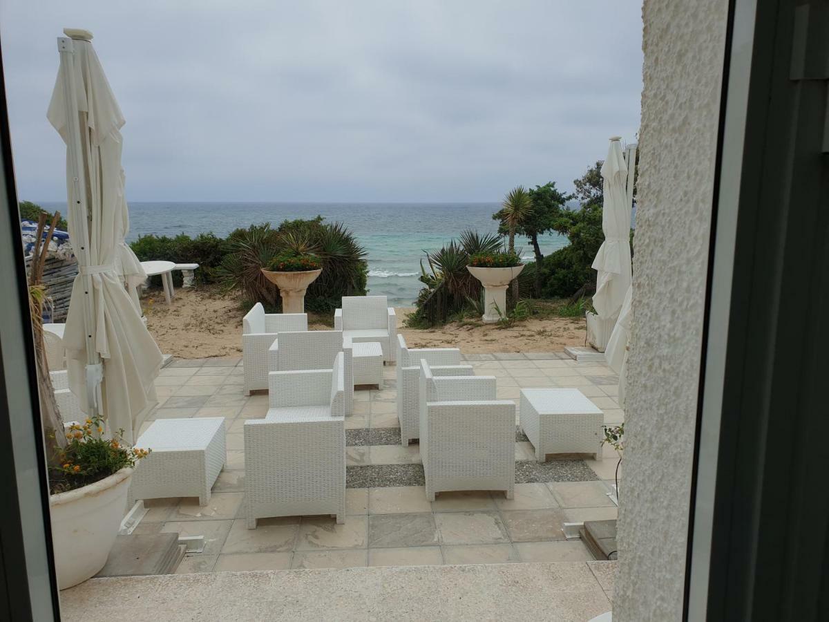 Hotel Caraibisiaco Sul Mare San Pietro in Bevagna Kültér fotó